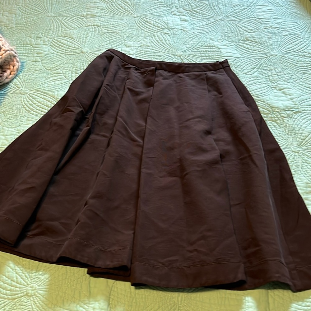Black skirt